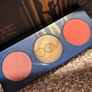 Zoeva - Premier Blush pallette! ☺️